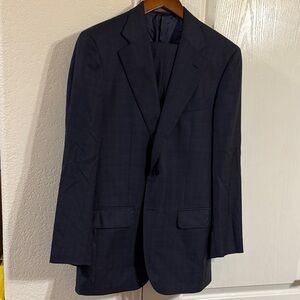 Daniel Cremieux Dark Blue Men's Suit: 38R Blazer & 32x30 Pants